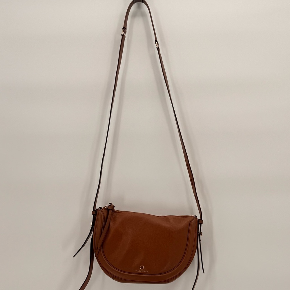 Michael Kors Pebbled Leather Crossbody Saddle Bag Brown Gold Hardware - Picture 9 of 10